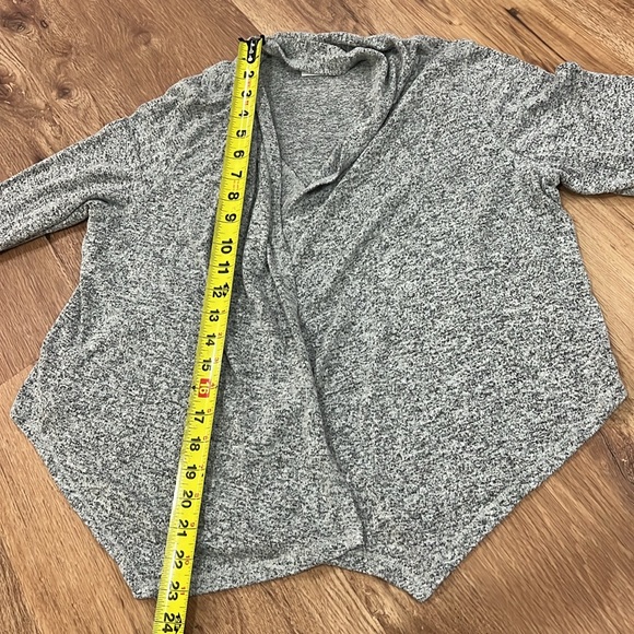 Grey Heather Long Sleeve Cardigan (MAKE AN OFFER) - Picture 3 of 3